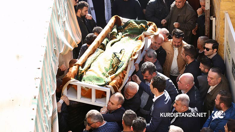 ته‌رمی هونه‌رمه‌ند  ئاسۆ عومه‌ر سواره‌ به‌خاكسپێردرا